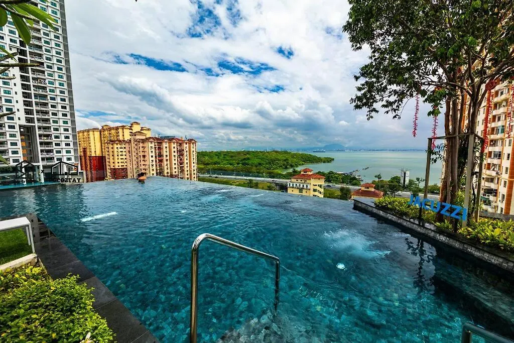 Urban Suites With Spectacular High Floor View #3Br #03 Jelutong Maleisië