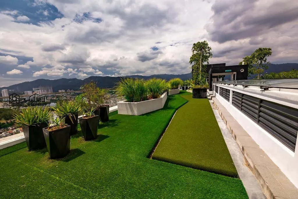 Urban Suites With Spectacular High Floor View #3Br #03 Jelutong